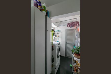 Apartamento à venda com 142m², 3 quartos e 3 vagas Apartamento à venda com 142m², 3 quartos e 3 vagasÁrea de Serviço