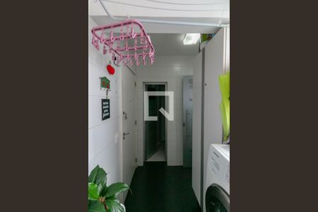 Apartamento à venda com 142m², 3 quartos e 3 vagas Apartamento à venda com 142m², 3 quartos e 3 vagasÁrea de Serviço