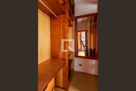 Casa à venda com 125m², 3 quartos e 2 vagasCloset da Suíte