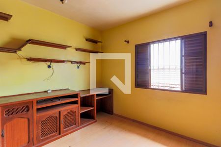 Casa à venda com 125m², 3 quartos e 2 vagasQuarto 2