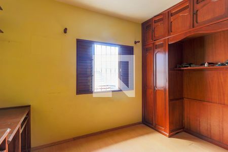 Casa à venda com 125m², 3 quartos e 2 vagasQuarto 2