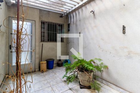 Casa à venda com 125m², 3 quartos e 2 vagasQuintal 2