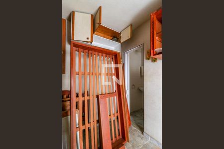 Casa à venda com 125m², 3 quartos e 2 vagasQuarto de Serviço