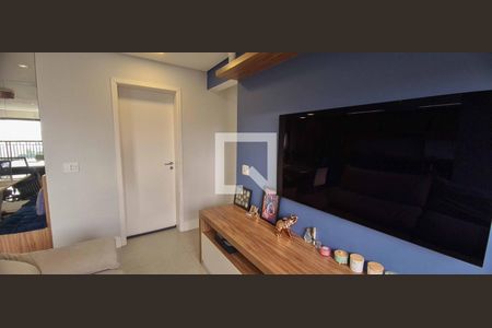 Sala de apartamento à venda com 2 quartos, 78m² em Continental, Osasco
