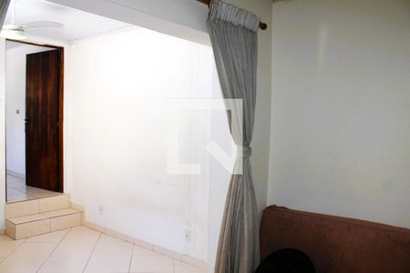 Casa à venda com 200m², 4 quartos e 1 vagaQuarto 3 na parte de cima do Sobrado