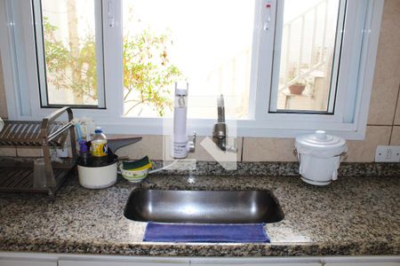 Casa à venda com 200m², 4 quartos e 1 vagaCozinha