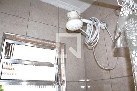 Casa à venda com 200m², 4 quartos e 1 vagaBanheiro da Suíte