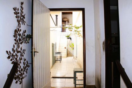 Casa à venda com 200m², 4 quartos e 1 vagaQuintal