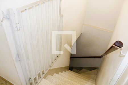 Casa à venda com 200m², 4 quartos e 1 vagaEscada