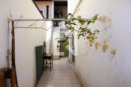 Casa à venda com 200m², 4 quartos e 1 vagaQuintal