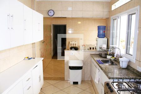 Casa à venda com 200m², 4 quartos e 1 vagaCozinha