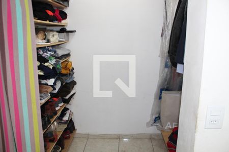 Casa à venda com 200m², 4 quartos e 1 vagaCloset Quarto 4