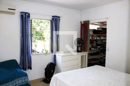 Casa à venda com 200m², 4 quartos e 1 vagaQuarto 4 na parte de cima do Sobrado