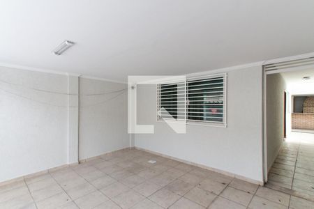 Casa à venda com 160m², 3 quartos e 2 vagas Casa à venda com 160m², 3 quartos e 2 vagasGaragem