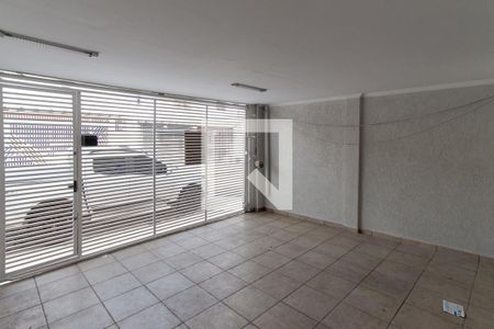 Casa à venda com 160m², 3 quartos e 2 vagas Casa à venda com 160m², 3 quartos e 2 vagasGaragem