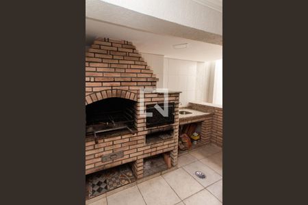 Casa à venda com 160m², 3 quartos e 2 vagas Casa à venda com 160m², 3 quartos e 2 vagasQuintal