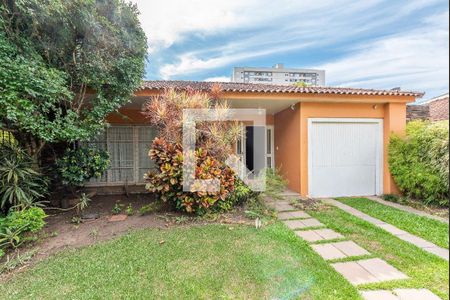 Casa à venda com 280m², 3 quartos e 2 vagas