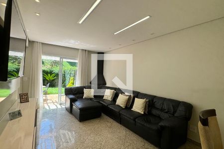 Sala de casa de condomínio à venda com 3 quartos, 190m² em Alphaville, Santana de Parnaíba