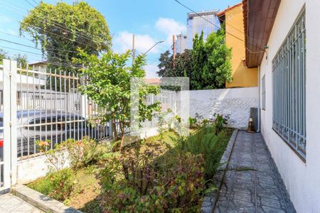 Casa à venda com 240m², 3 quartos e 3 vagas Casa à venda com 240m², 3 quartos e 3 vagasJardim