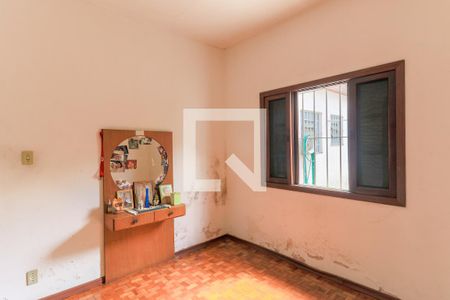 Casa à venda com 240m², 3 quartos e 3 vagas Casa à venda com 240m², 3 quartos e 3 vagasQuarto 3