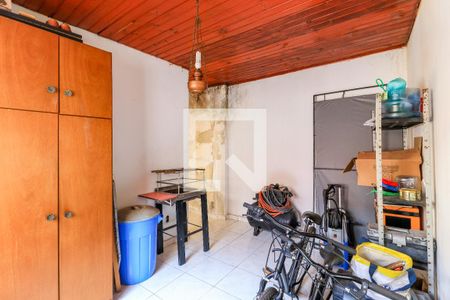 Casa à venda com 240m², 3 quartos e 3 vagas Casa à venda com 240m², 3 quartos e 3 vagasQuarto de Serviço