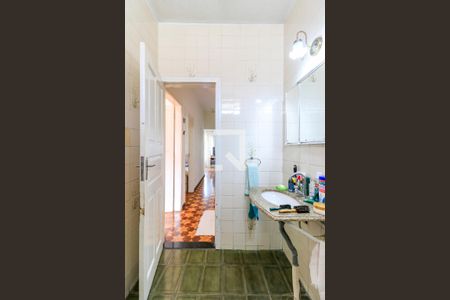 Casa à venda com 240m², 3 quartos e 3 vagas Casa à venda com 240m², 3 quartos e 3 vagasBanheiro