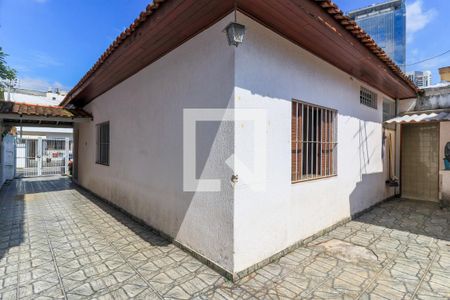Casa à venda com 240m², 3 quartos e 3 vagas Casa à venda com 240m², 3 quartos e 3 vagasGaragem