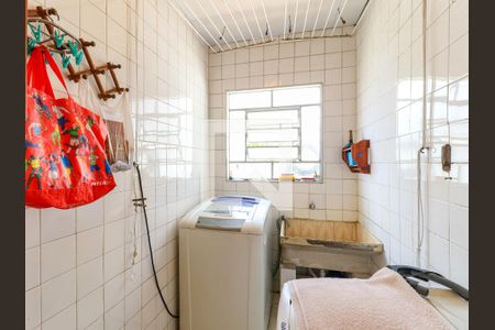 Casa à venda com 240m², 3 quartos e 3 vagas Casa à venda com 240m², 3 quartos e 3 vagasÁrea de Serviço