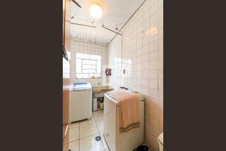 Casa à venda com 240m², 3 quartos e 3 vagas Casa à venda com 240m², 3 quartos e 3 vagasÁrea de Serviço