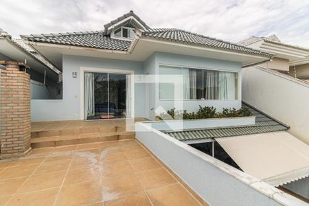 Casa de condomínio para alugar com 430m², 7 quartos e 2 vagas Casa de condomínio para alugar com 430m², 7 quartos e 2 vagasSuíte 2 - terraço