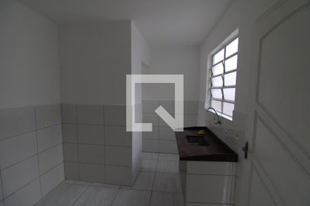 Sala / Cozinha de apartamento para alugar com 1 quarto, 30m² em Vila Maria Alta, São Paulo