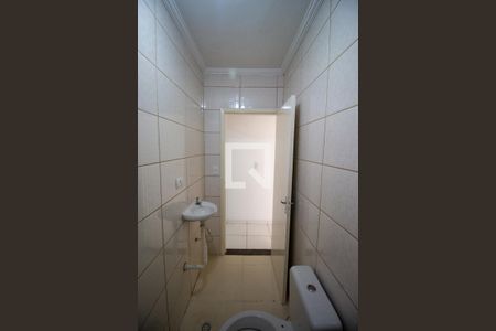 Casa para alugar com 203m², 3 quartos e 5 vagasBanheiro 2