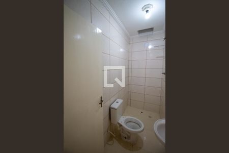 Casa para alugar com 203m², 3 quartos e 5 vagasBanheiro 2