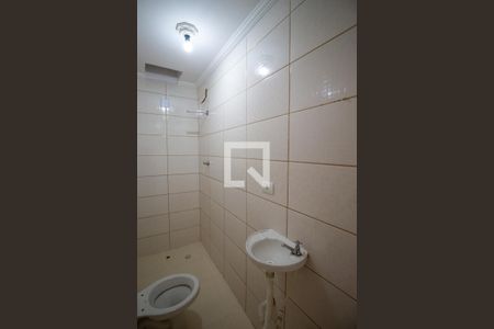 Casa para alugar com 203m², 3 quartos e 5 vagasBanheiro 2