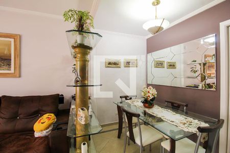 Sala de casa à venda com 3 quartos, 250m² em Vila Regente Feijó, São Paulo