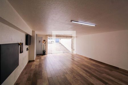 Casa à venda com 250m², 3 quartos e 4 vagasGaragem