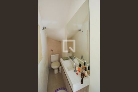 Casa à venda com 250m², 3 quartos e 4 vagasLavabo