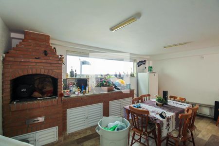 Casa à venda com 250m², 3 quartos e 4 vagasChurrasqueira