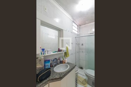Banheiro da Suite de casa à venda com 3 quartos, 180m² em Vila Scarpelli, Santo André
