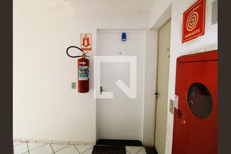 Apartamento para alugar com 50m², 2 quartos e 1 vagaEntrada com Lockbox