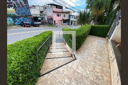 Apartamento para alugar com 50m², 2 quartos e 1 vagaEntrada do prédio 