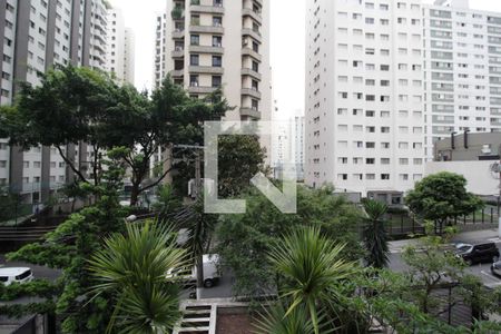 Vista de apartamento à venda com 3 quartos, 106m² em Indianópolis, São Paulo