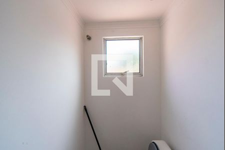 Lavabo de apartamento para alugar com 2 quartos, 74m² em Vila Eldizia, Santo André