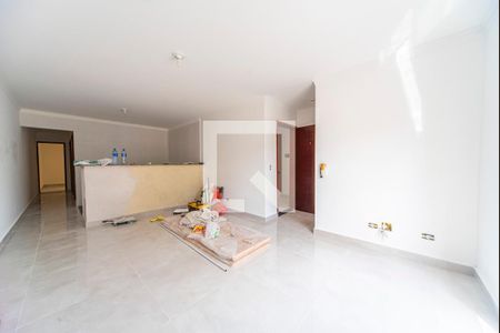 Sala de apartamento para alugar com 2 quartos, 74m² em Vila Eldizia, Santo André