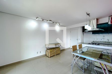 Sala de apartamento à venda com 3 quartos, 67m² em Vila Oratório, São Paulo
