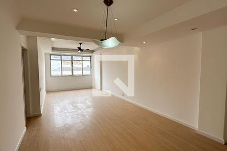 Sala de apartamento à venda com 3 quartos, 110m² em Copacabana, Rio de Janeiro