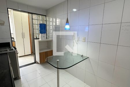 Apartamento à venda com 110m², 3 quartos e sem vagaCozinha