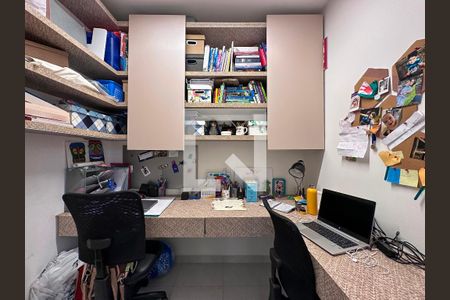 Apartamento à venda com 165m², 4 quartos e 3 vagasQuarto de Serviço