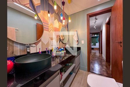 Apartamento à venda com 165m², 4 quartos e 3 vagasBanheiro Social