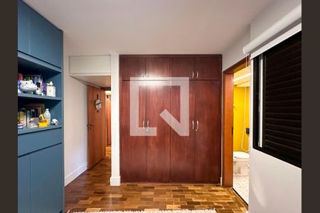 Apartamento à venda com 165m², 4 quartos e 3 vagasSuíte 2